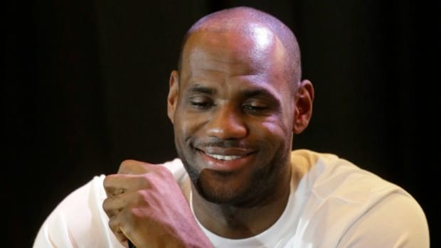 lebron-james-shaved-head-resized.jpg